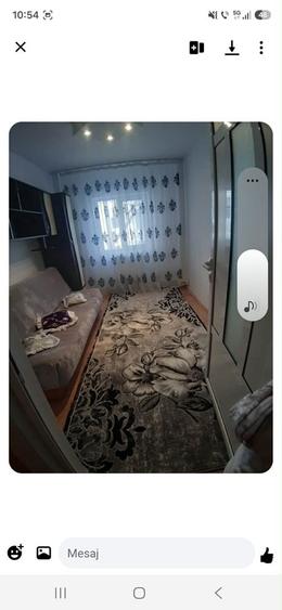 Apartament cu 4 camere decomandat în Central