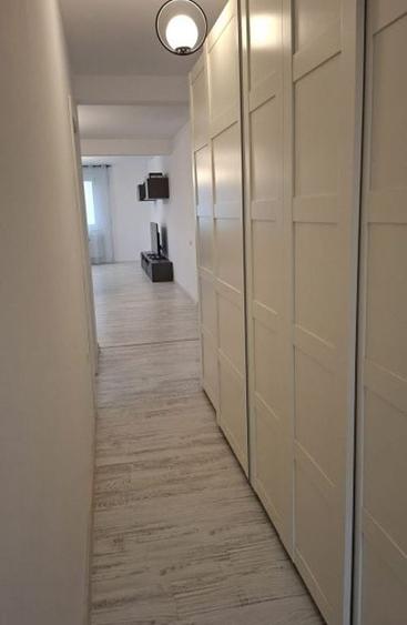 Apartament cu 3 camere decomandat în Ștefănești