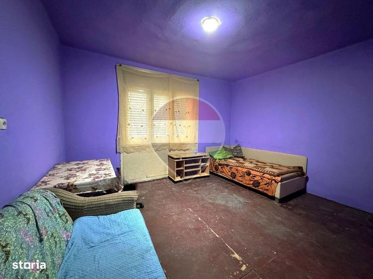 Casă cu 3 camere în Nădab