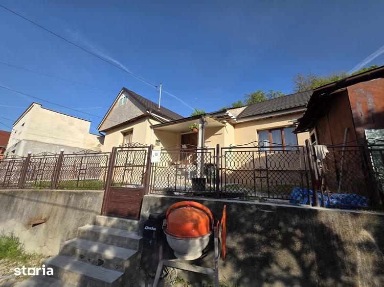 Casa renovata priveli?te superba catre Cetatea Devei Str. Calugareni - 2