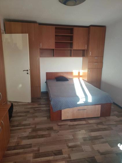Apartament cu 2 camere decomandat în Drumul Taberei
