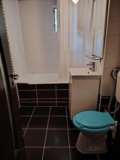 Apartament cu 2 camere decomandat în Exterior Vest