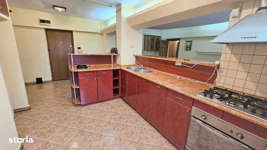 Apartament de 3 camere , Centru IIndependentei UMF Iasi - 9