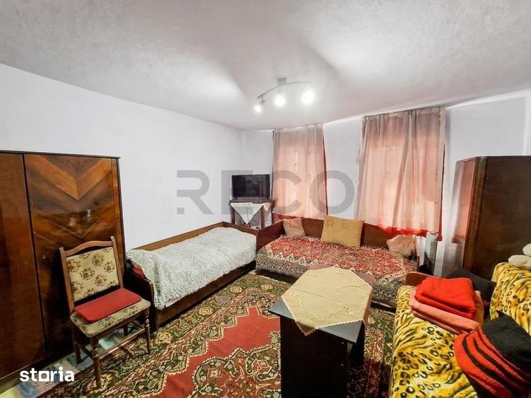 Casă cu 1 camere cu Teren 2676 Mp în Șimian