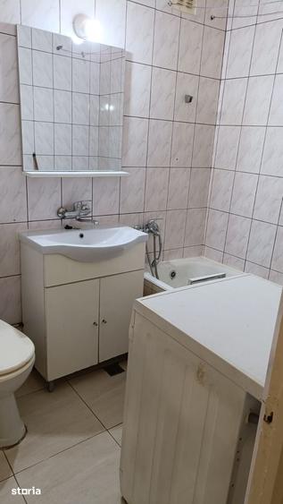 Garsonieră semidecomandată în Republicii