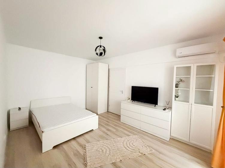 Proprietar, ofer spre inchiriere apartament 2 camere decomandat+ loc parcare acoperit Rotar Park 2, S6, Militari, Bucuresti - 1