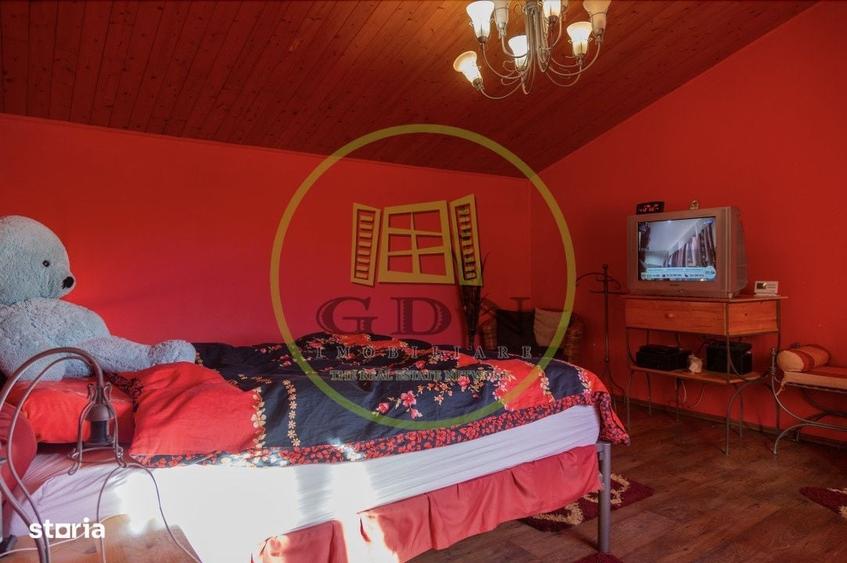 Casă cu 4 camere în Central