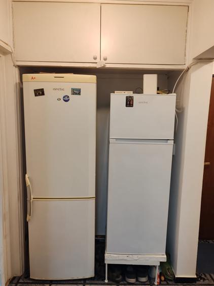Apartament cu 2 camere semidecomandat în Berceni