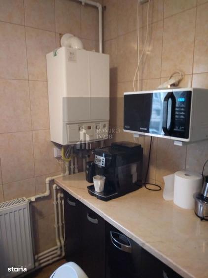 Apartament cu 3 camere decomandat, mobilat în Central