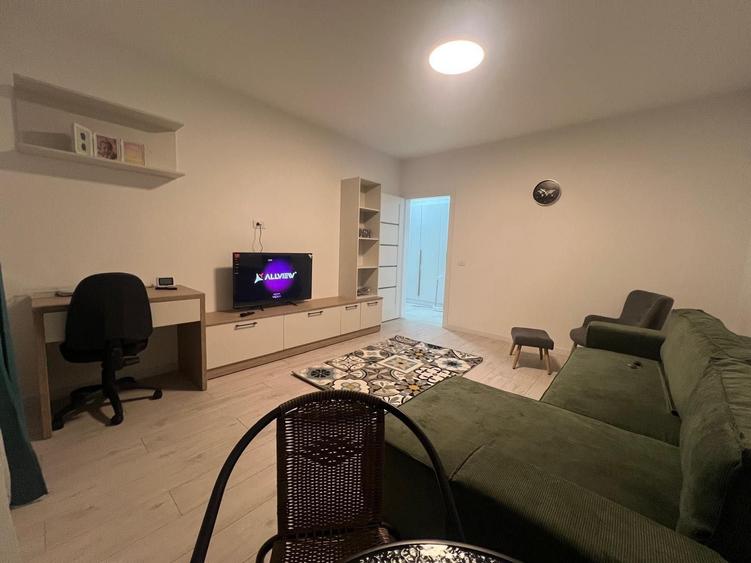 Garsonieră decomandată în Valea Lupului