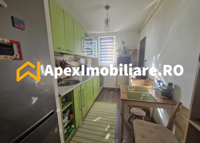 Apartament cu 2 camere decomandat în Dristor