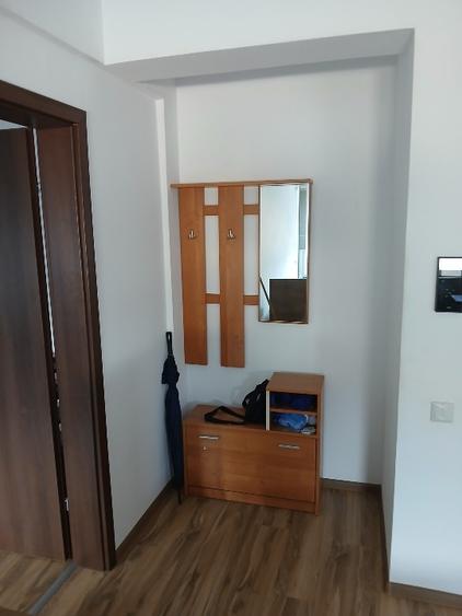 Apartament cu 2 camere semidecomandat în Rahova