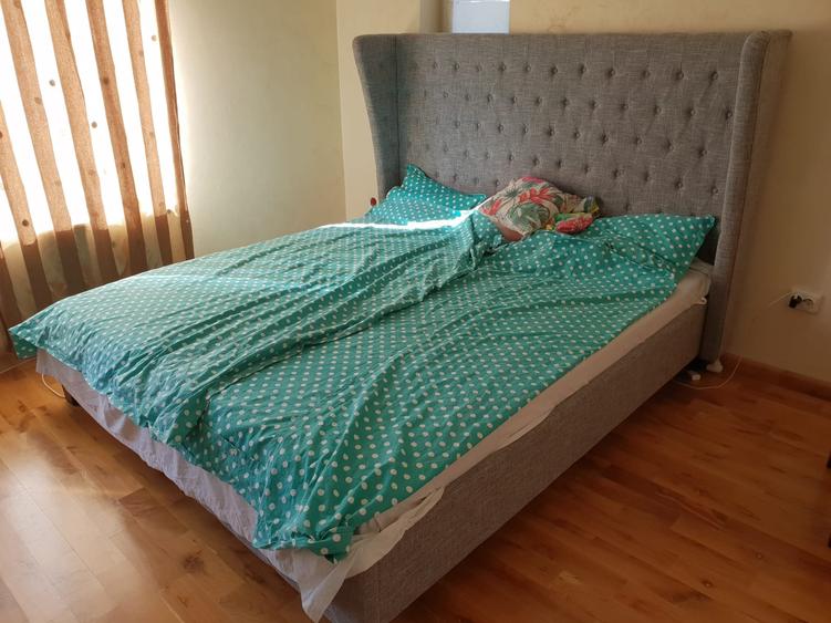 Casă individuală cu 7 camere cu Teren 750 Mp în Zorilor