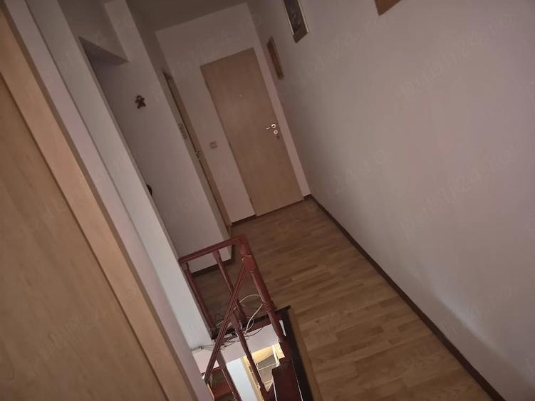 Apartament cu 3 camere decomandat în Troianu