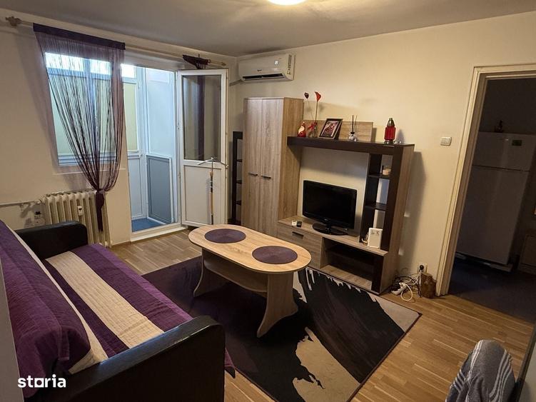 Apartament cu 2 camere semidecomandat în Valea Ialomiței