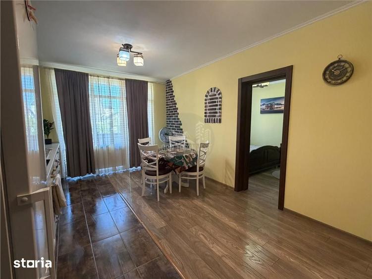 Apartament cu 3 camere decomandat în Central
