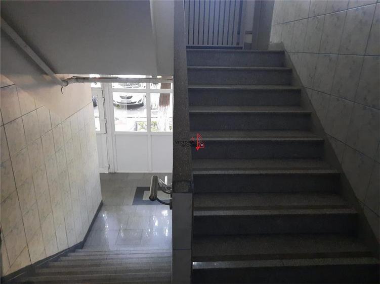 Apartament cu 2 camere semidecomandat în Iancului