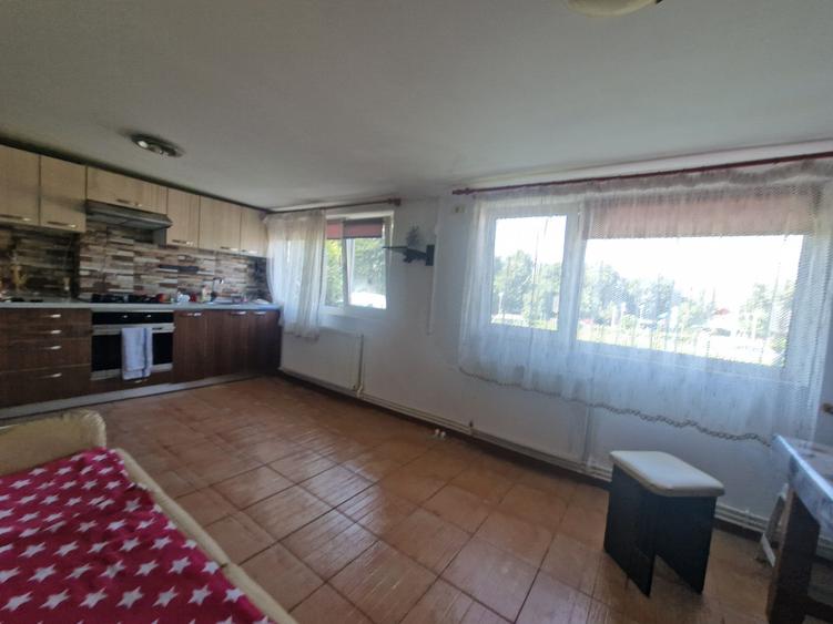 Apartament cu 2 camere semidecomandat în Sud — fotografia 1