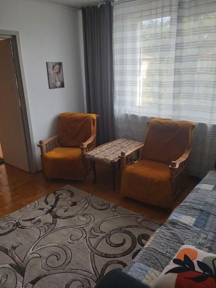 Apartament cu 2 camere nedecomandat în Liteni