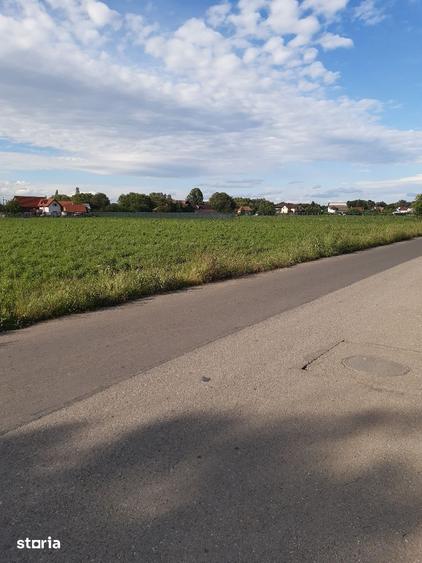 Teren de 20300 mp, în Prejmer