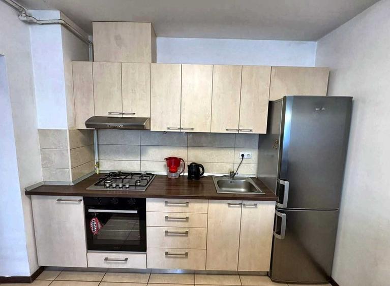 Apartament cu 2 camere decomandat în Iancului