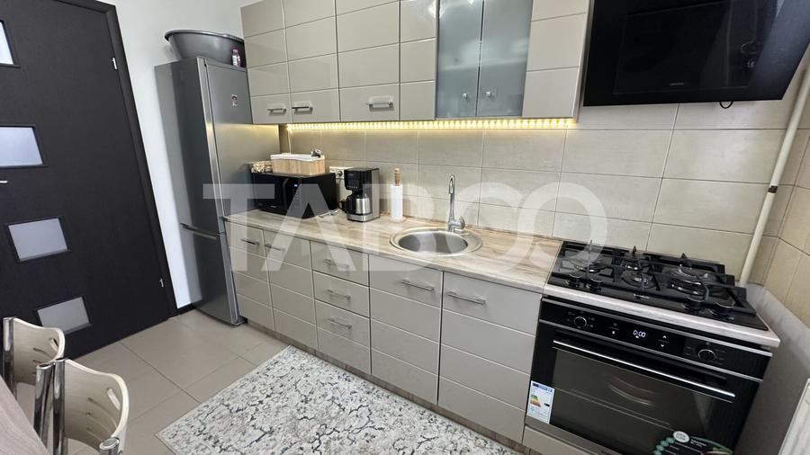 Apartament cu 3 camere decomandat, mobilat în Arhitecților - Calea Cisnădiei