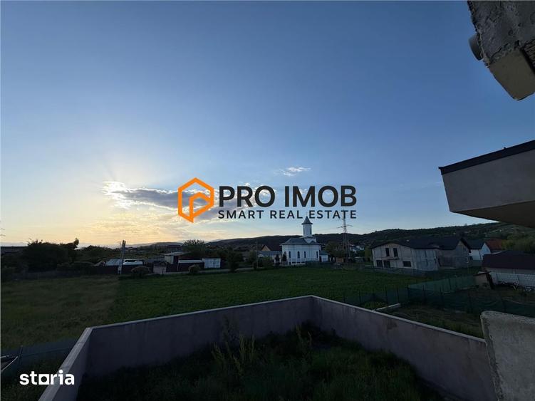 Casă cu 4 camere decomandat cu Teren 550 Mp în Berca
