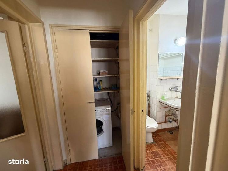Apartament cu 2 camere semidecomandat în Decebal
