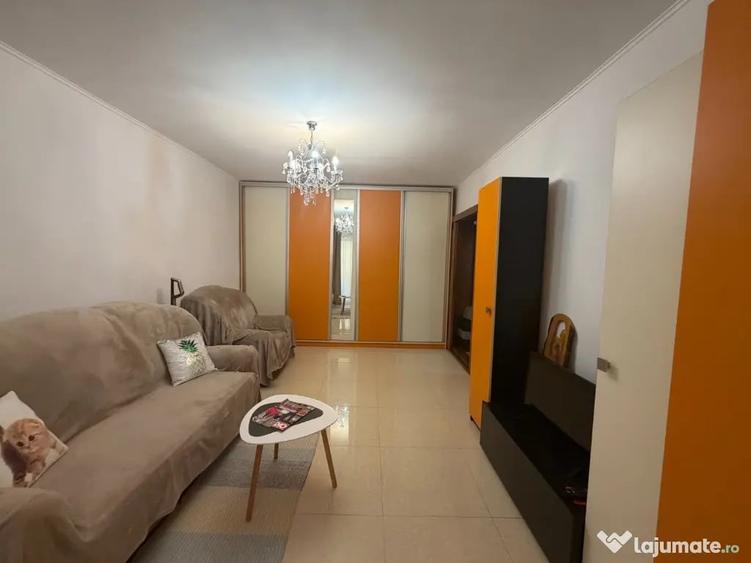 Apartament 2 camere,strada Babadag,etaj 2 - 11