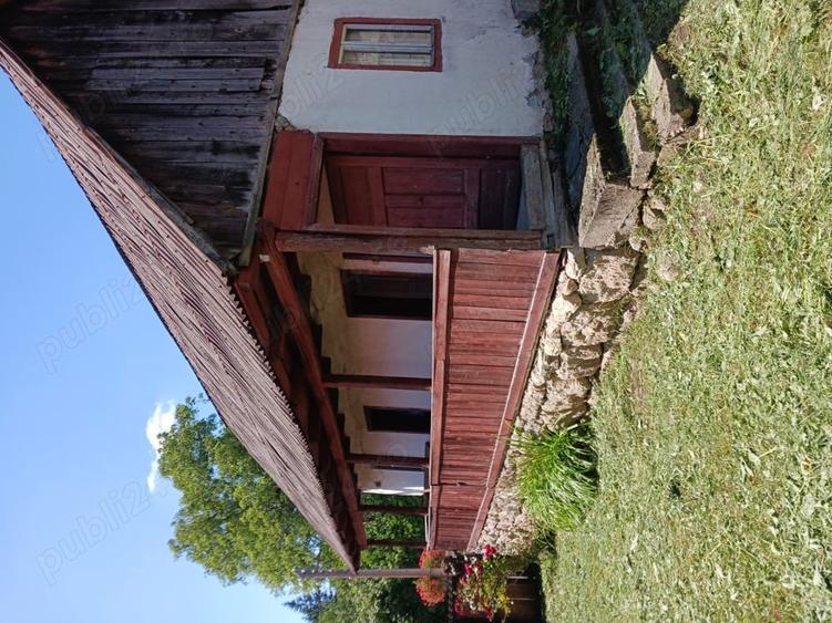 Casă în Aluniș