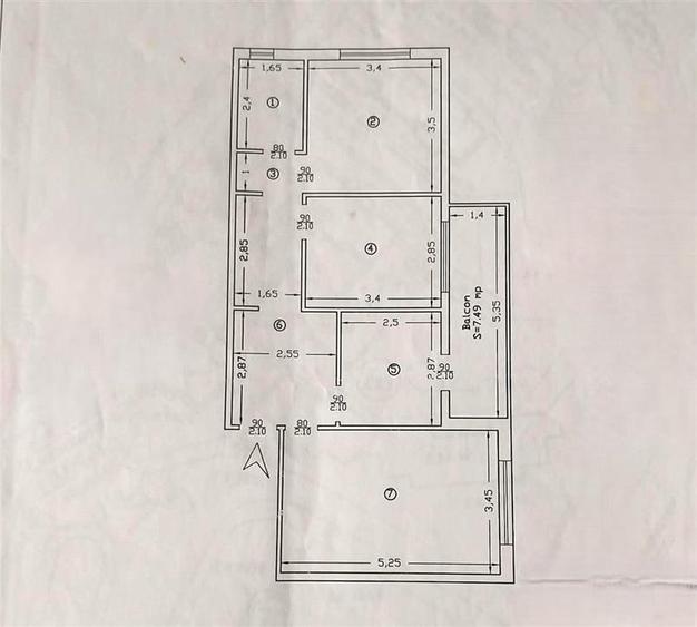 Apartament cu 3 camere decomandat în Nicolina