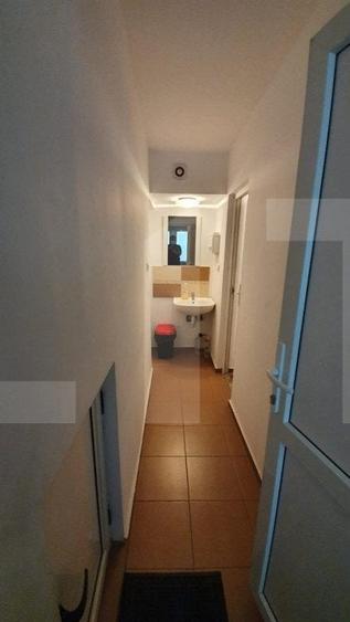 Casă individuală cu 15 camere cu Teren 103 Mp în Central