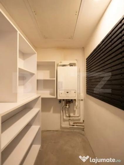 Casă cu 4 camere cu Teren 350 Mp în Central