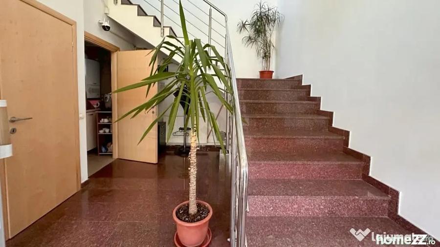 Spațiu comercial, de 450 mp, în Splaiul Unirii