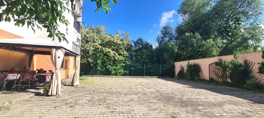 Apartament cu 3 camere, mobilat în Hipodrom 1