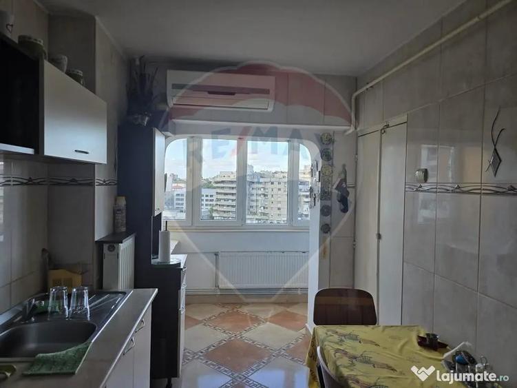 Apartament cu 2 camere decomandat în Central