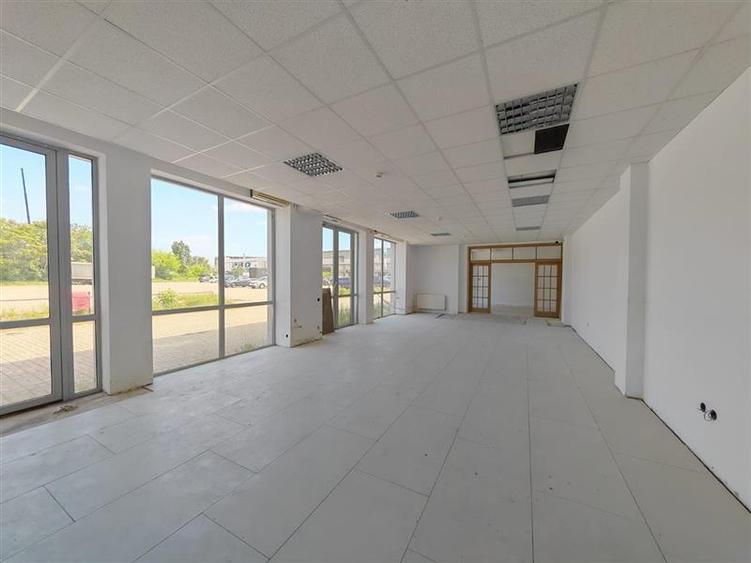 Spațiu comercial, de 753 mp, în Păcii