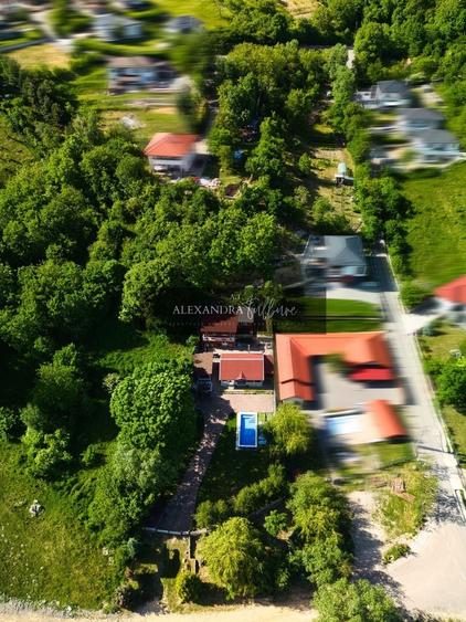 Casă individuală cu 6 camere cu Piscina în Feleacu