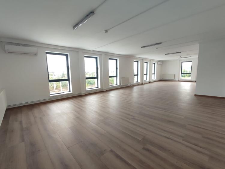 Spațiu comercial, de 30 mp, în Galata