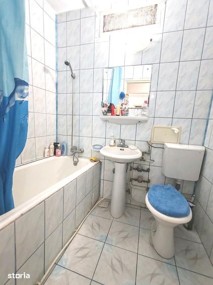 Apartament cu 2 camere decomandat în Negru Vodă