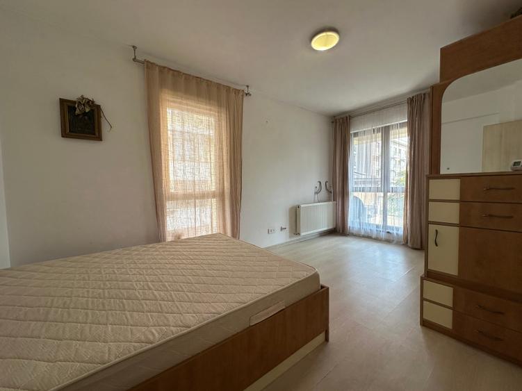 Apartament cu 2 camere decomandat în Mihai Bravu