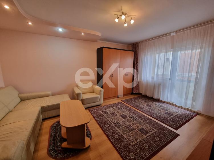 Apartament cu 3 camere decomandat, mobilat în Mărăști