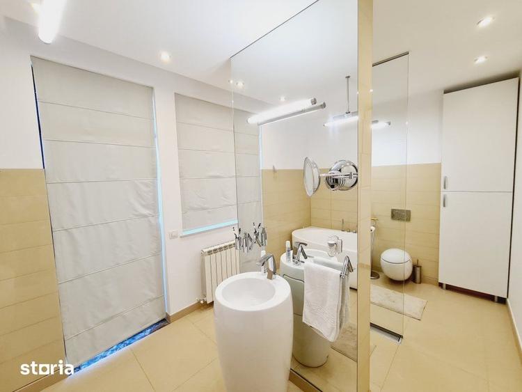 Casă cu 10 camere cu Teren 800 Mp în Pantelimon