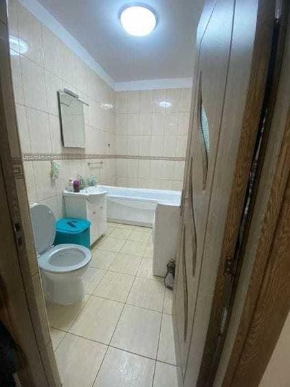 Apartament cu 2 camere semidecomandat în Florești