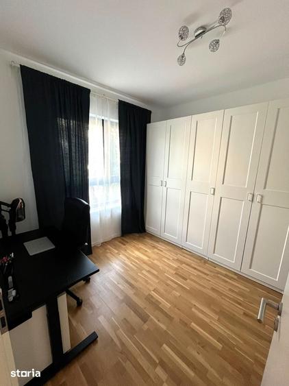 Casă cu 5 camere cu Teren 160 Mp în Corbeanca