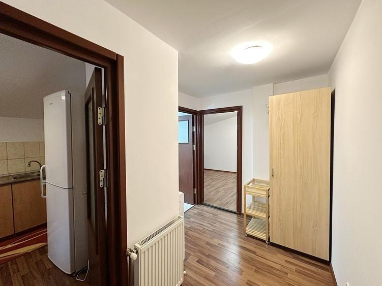 Garsonieră decomandată în Central