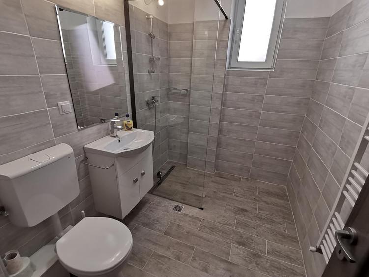 Apartament cu 3 camere în Turnișor