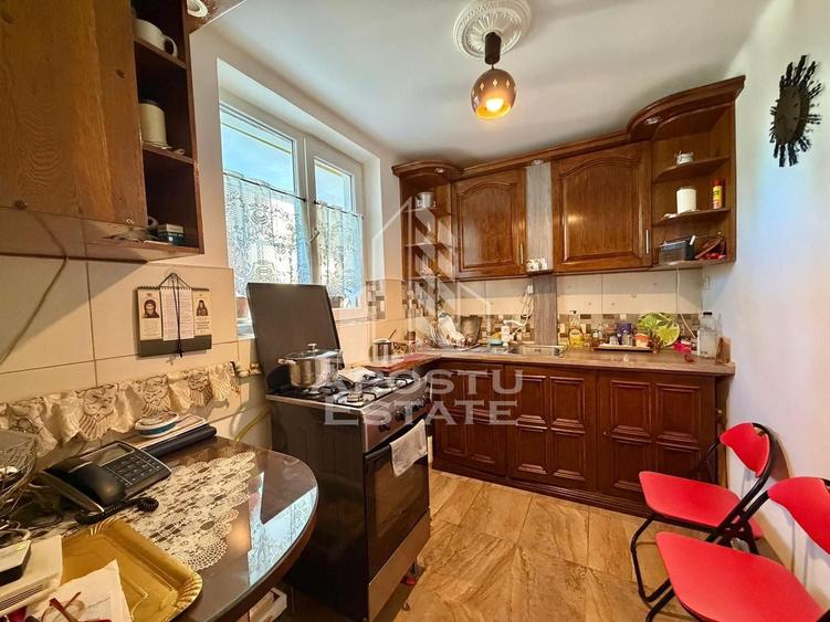 Apartament cu 2 camere semidecomandat, mobilat în Brâncoveanu