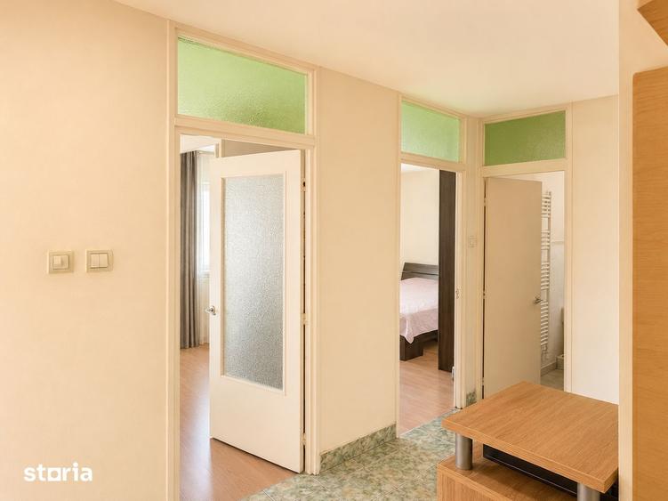 Apartament cu 3 camere decomandat, mobilat în Bucovina