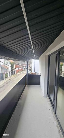 Casă cu 4 camere cu Teren 174 Mp în Tineretului